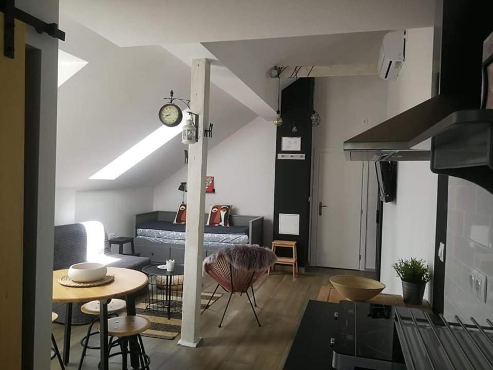 Studio Apartman Hana Apartment Dreznik Grad Exterior photo